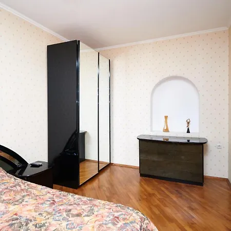 So Fashionable In The Heart Of Apartment *